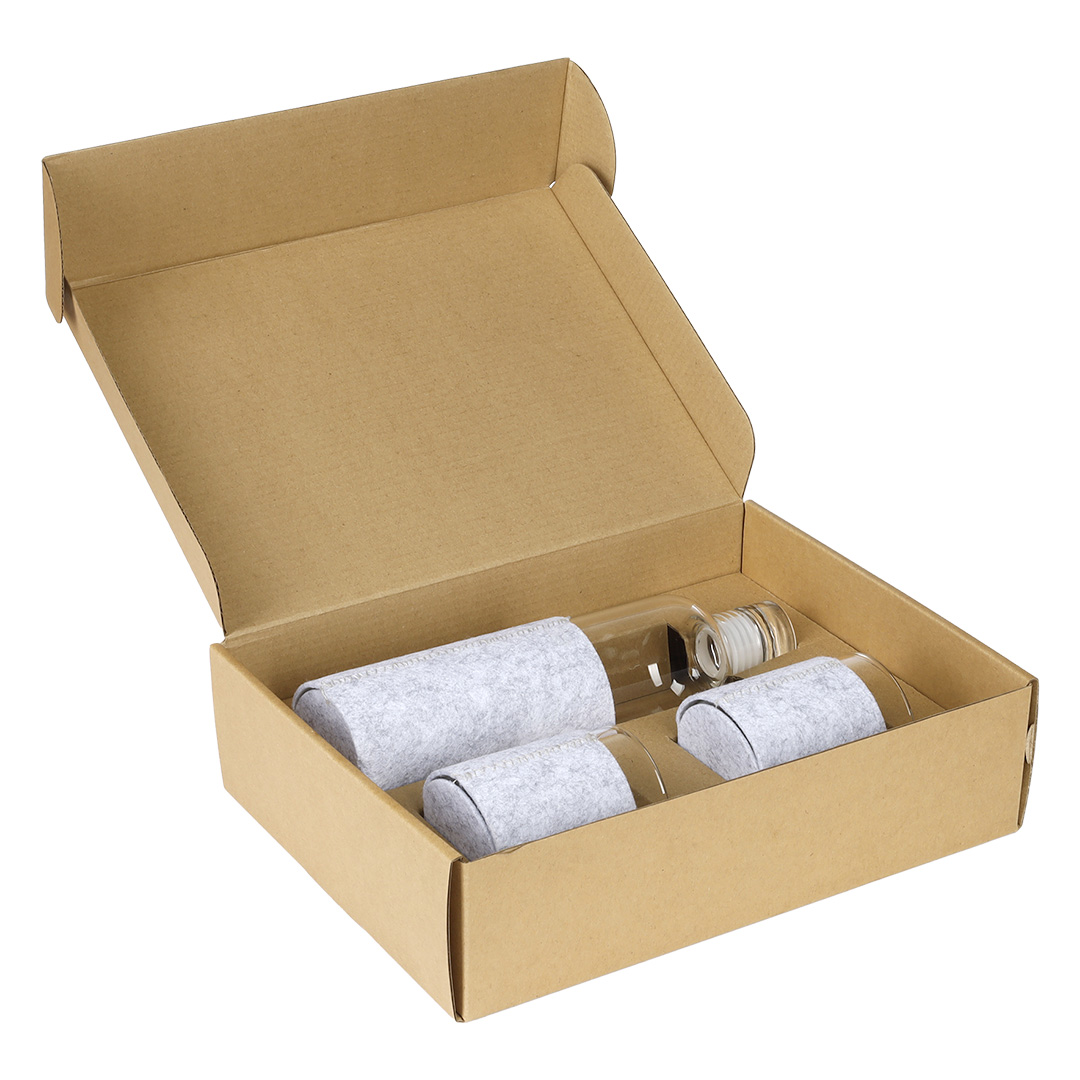 Glasflasche mit zwei Gläsern in Geschenkbox, 3/1